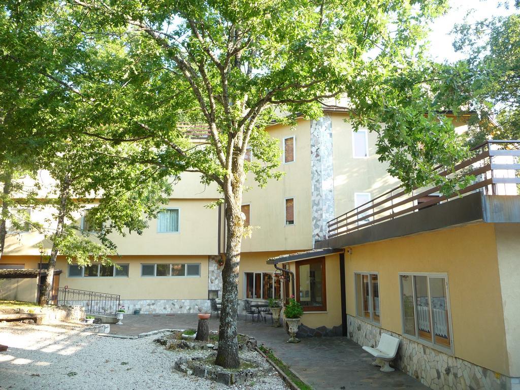 Albergo Del Sole Roccaraso Extérieur photo